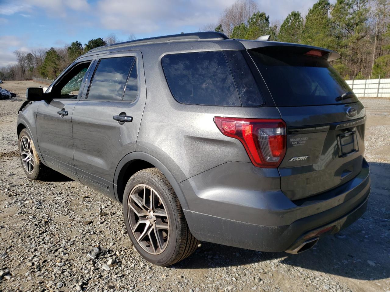 Photo 3 from auction – 2016 FORD EXPLORER S with VIN 1FM5K8GT1GGB69424