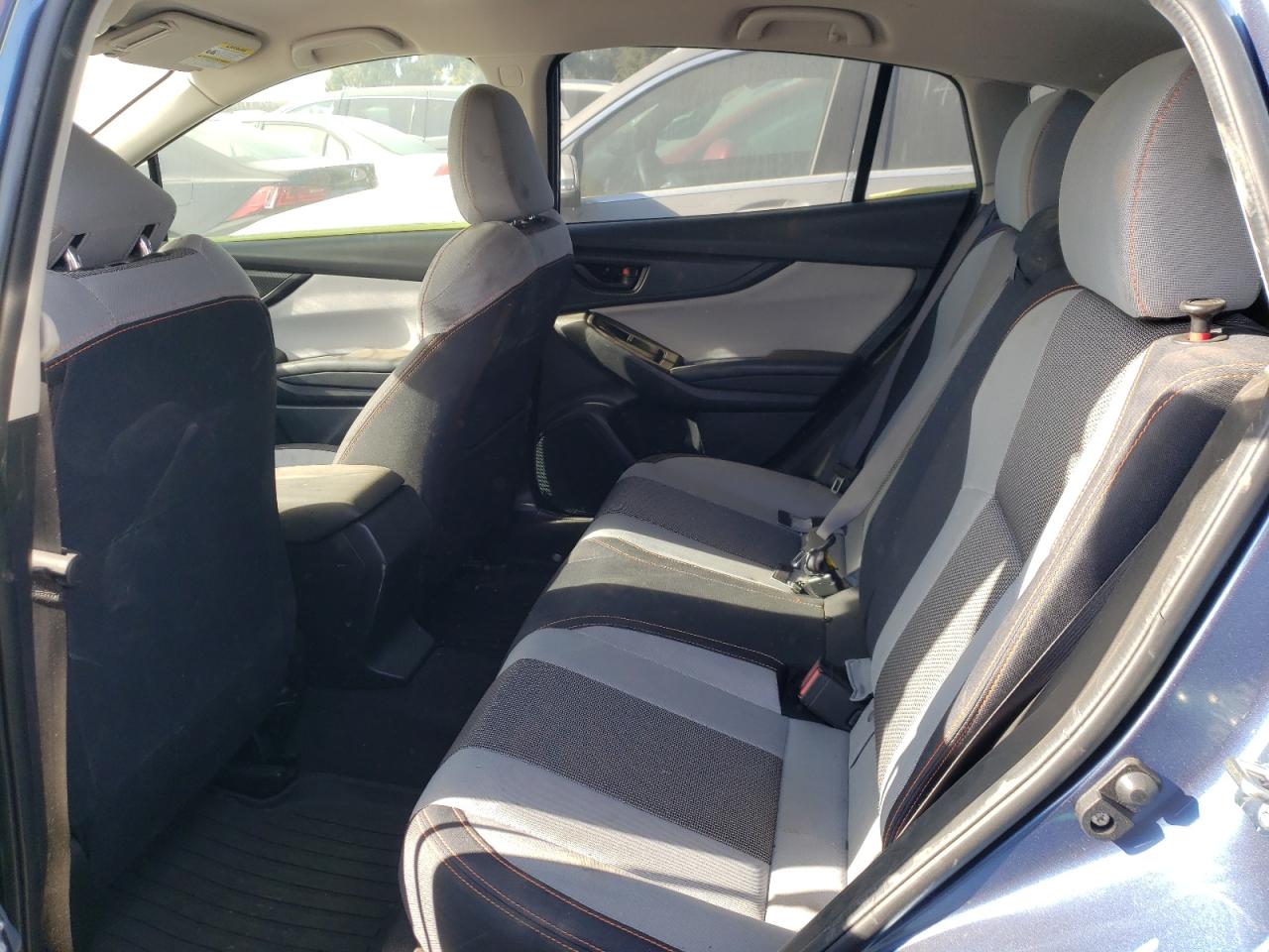 Photo 6 from auction – 2018 SUBARU CROSSTREK with VIN JF2GTADC9JH313858