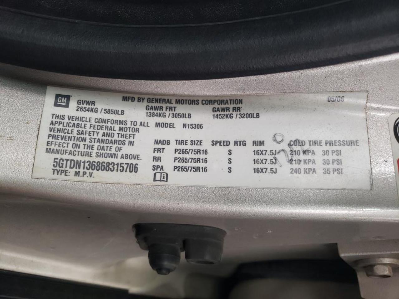 Photo 10 from auction – 2006 HUMMER H3 with VIN 5GTDN136868315706