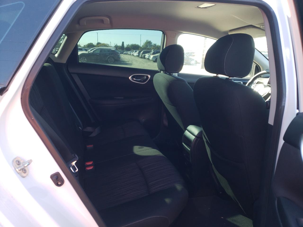 Photo 6 from auction – 2019 NISSAN SENTRA S with VIN 3N1AB7AP3KY445010