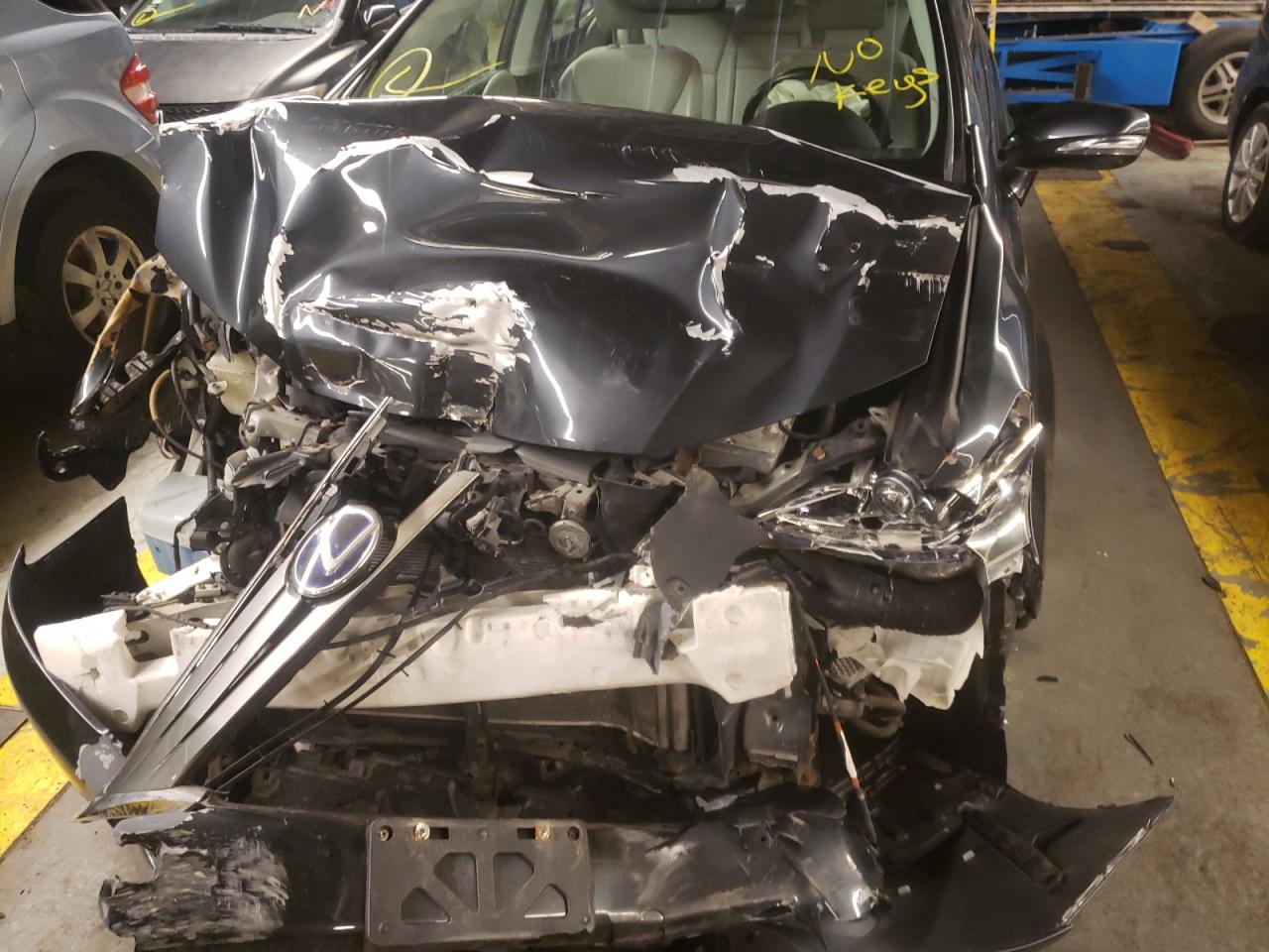 Photo 9 from auction – 2010 LEXUS HS with VIN JTHBB1BA0A2007310