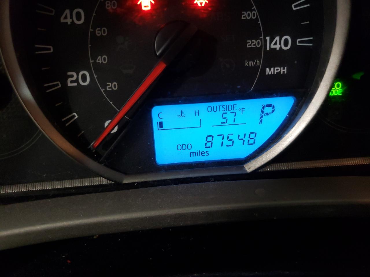 Photo 8 from auction – 2015 TOYOTA RAV4 XLE with VIN 2T3RFREV9FW238108