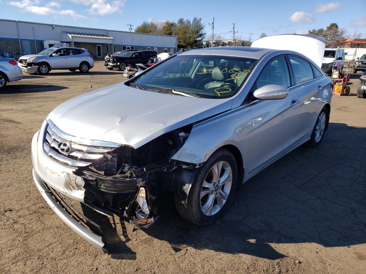 Photo 2 from auction – 2013 HYUNDAI SONATA SE with VIN 5NPEC4AC9DH579978