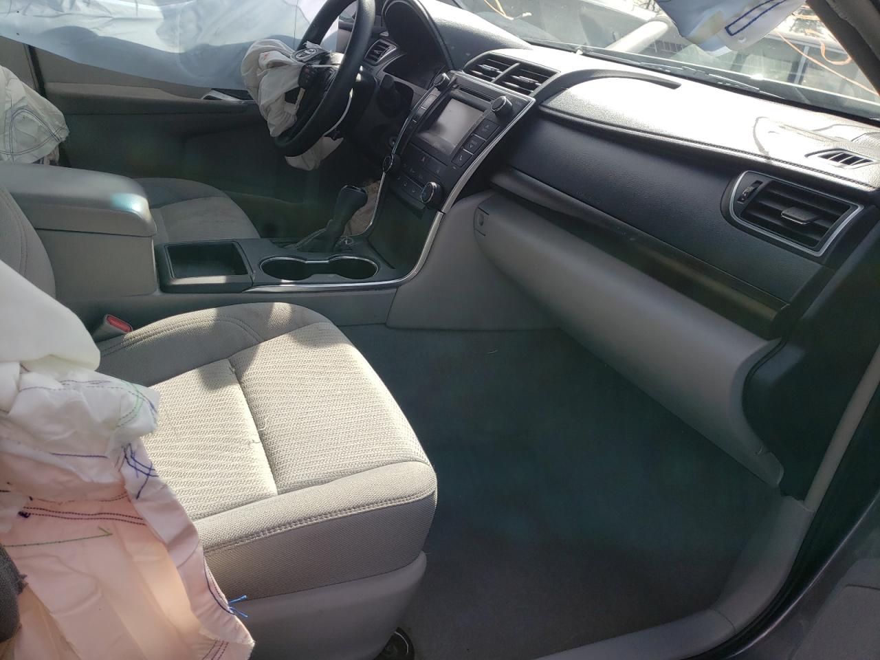 Photo 5 from auction – 2015 TOYOTA CAMRY LE with VIN 4T4BF1FKXFR458069