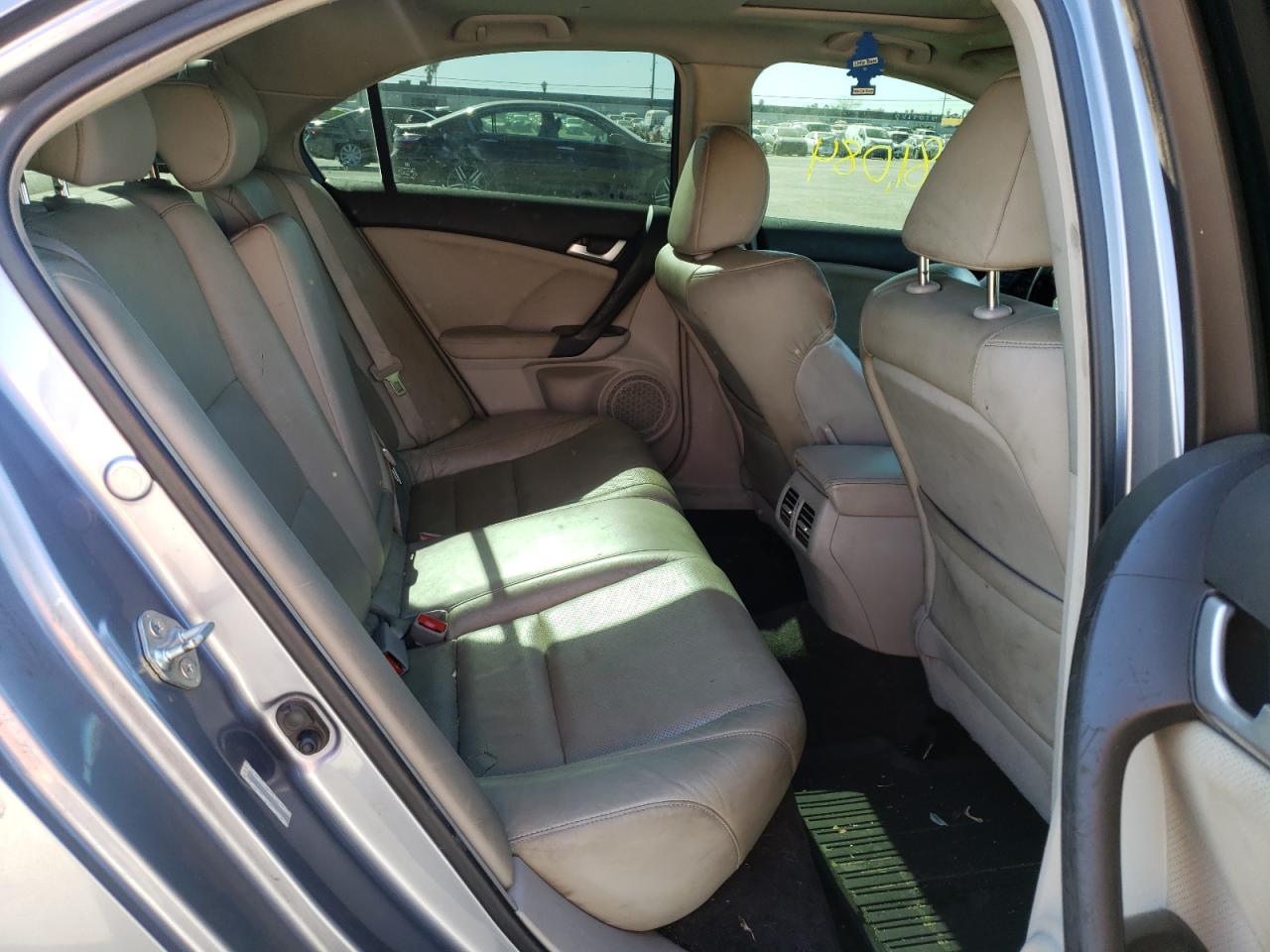 Photo 6 from auction – 2011 ACURA TSX with VIN JH4CU2F62BC002454