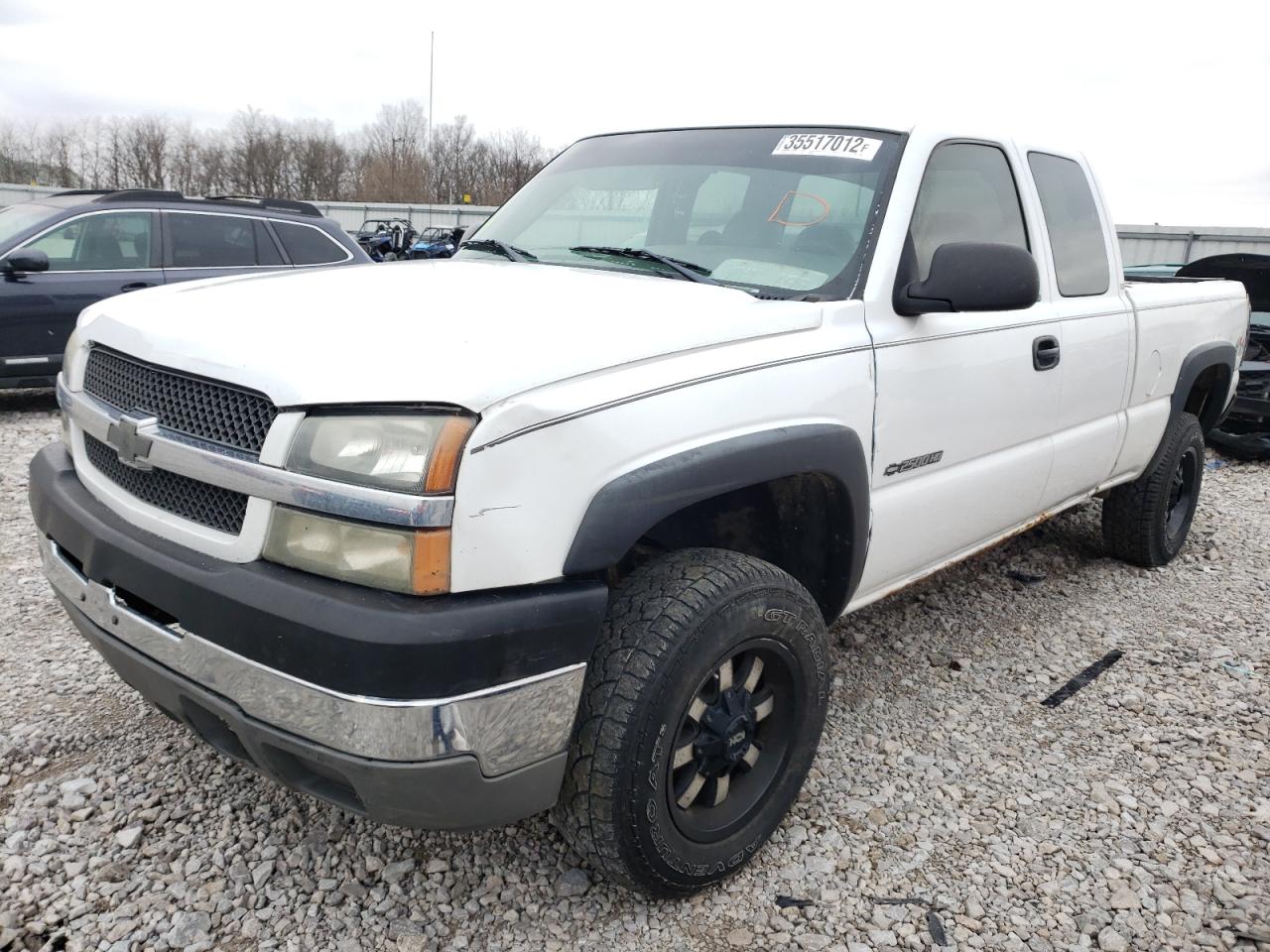 Photo 2 from auction – 2004 CHEVROLET SILVERADO with VIN 1GCHK29U14E228404