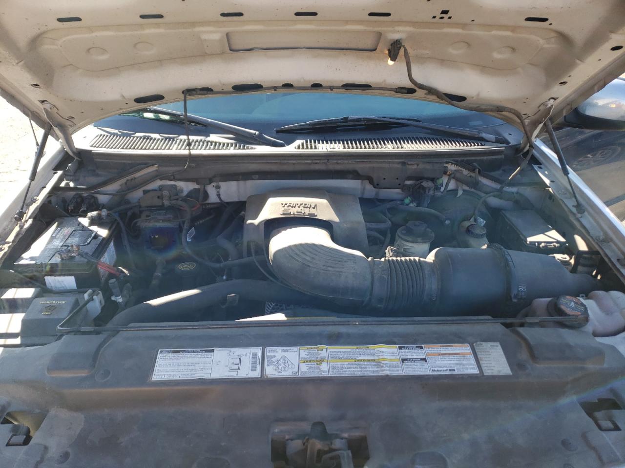 Photo 7 from auction – 2000 FORD F150 with VIN 1FTRX18L6YKA02276