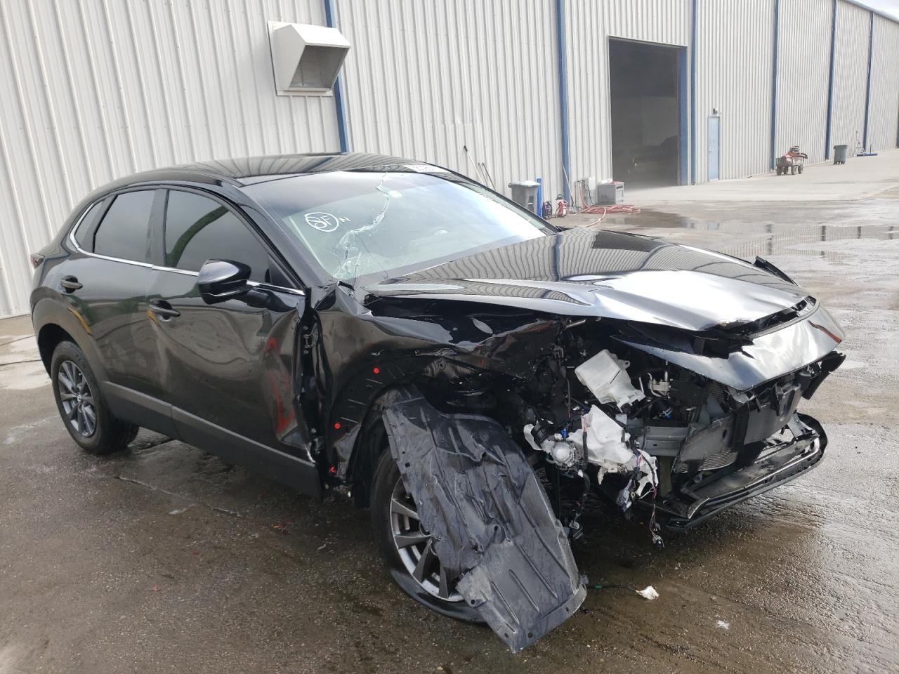 MAZDA CX-30 2021 with VIN 3MVDMAAL0MM235925 - Photo from auction
