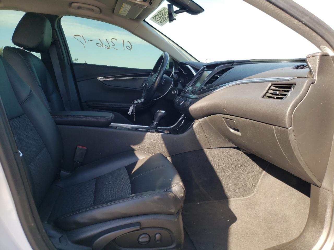 Photo 5 from auction – 2017 CHEVROLET IMPALA LT with VIN 1G1105SA3HU214968