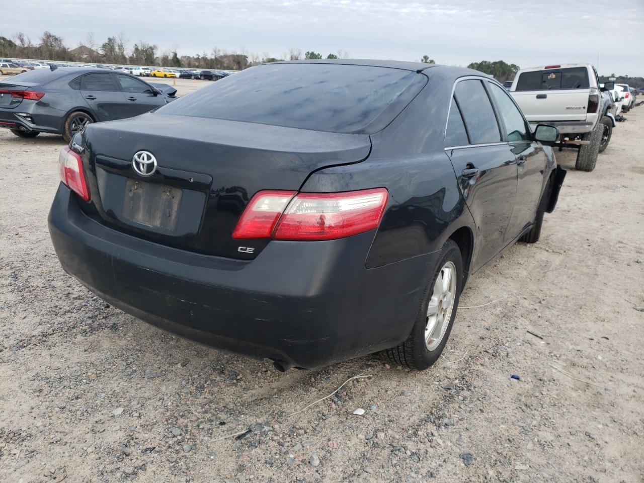 Photo 4 from auction – 2007 TOYOTA CAMRY CE with VIN 4T1BE46K07U618685