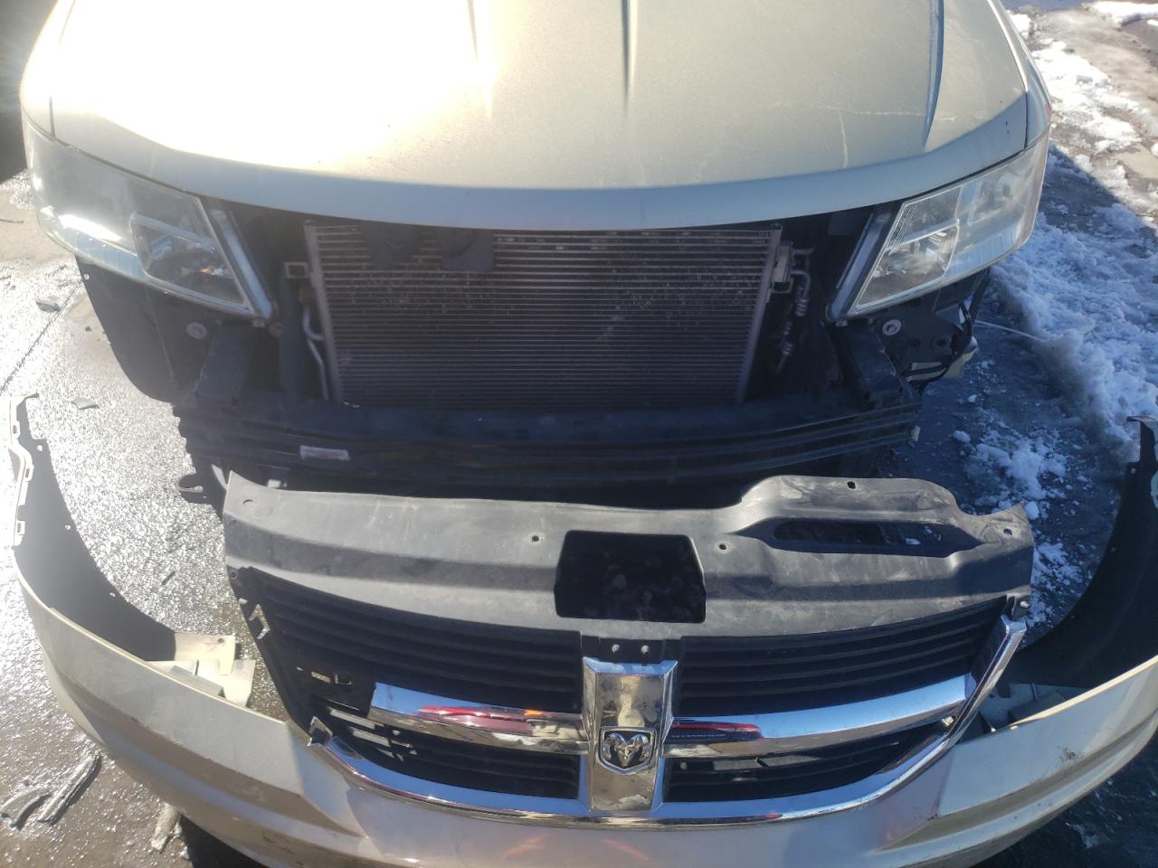 Photo 9 from auction – 2010 DODGE JOURNEY SX with VIN 3D4PH5FV9AT125660