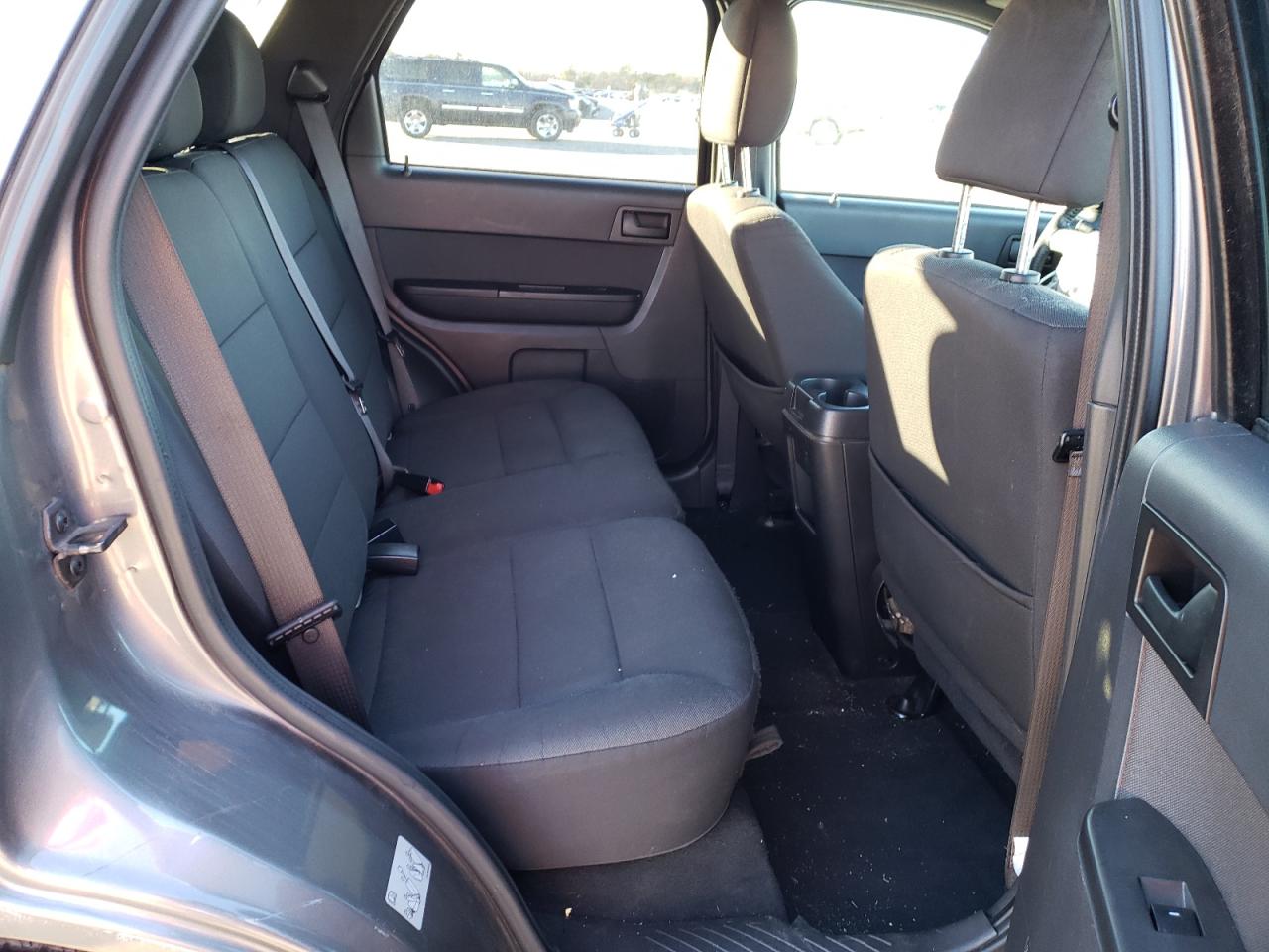 Photo 6 from auction – 2012 FORD ESCAPE XLT with VIN 1FMCU9D70CKB84180