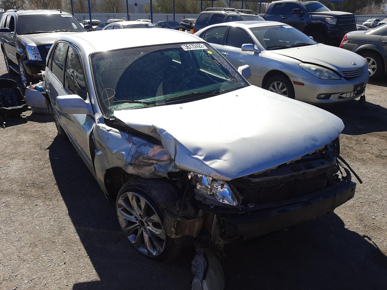 Photo 1 from auction – 2000 TOYOTA AVALON XL with VIN 4T1BF28B5YU039837