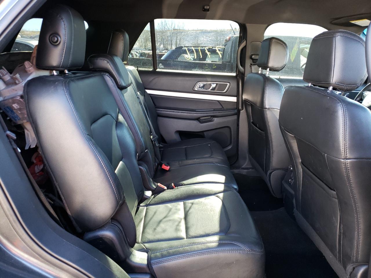 Photo 6 from auction – 2017 FORD EXPLORER X with VIN 1FM5K8D81HGA83449