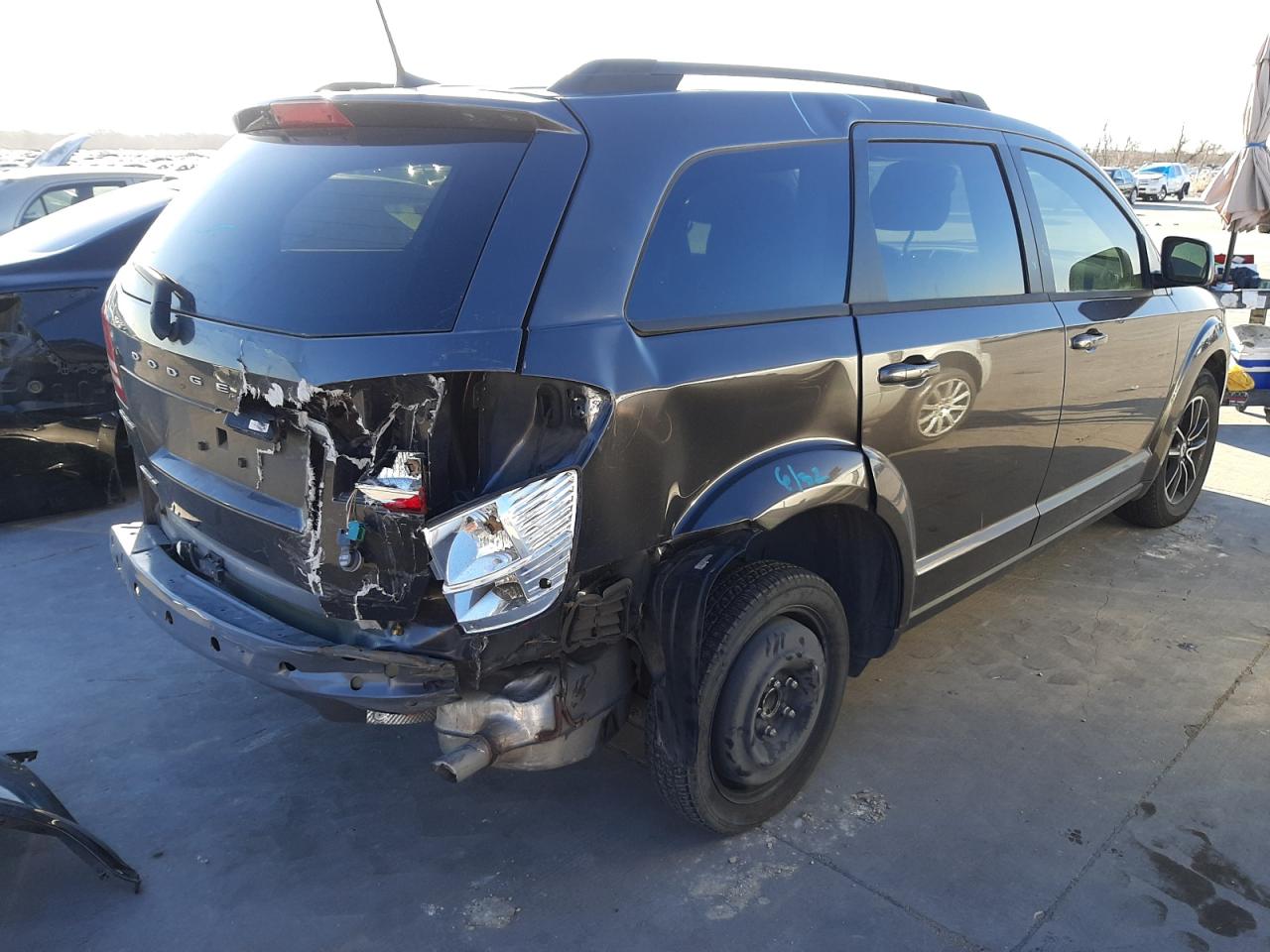 Photo 4 from auction – 2018 DODGE JOURNEY SE with VIN 3C4PDCAB5JT507212