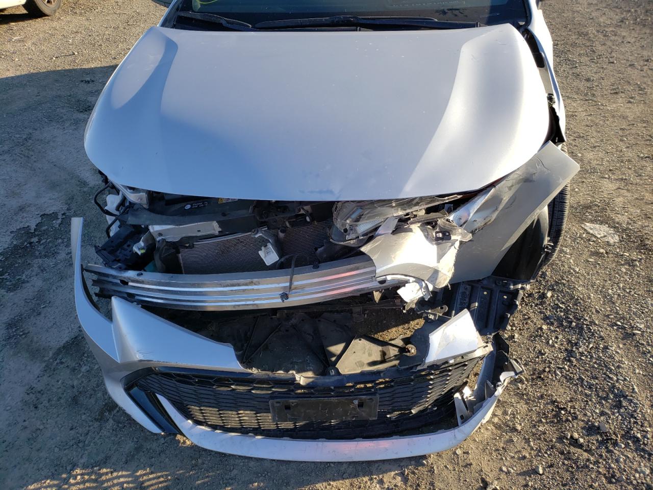 Photo 9 from auction – 2021 TOYOTA COROLLA SE with VIN JTND4MBE3M3119084