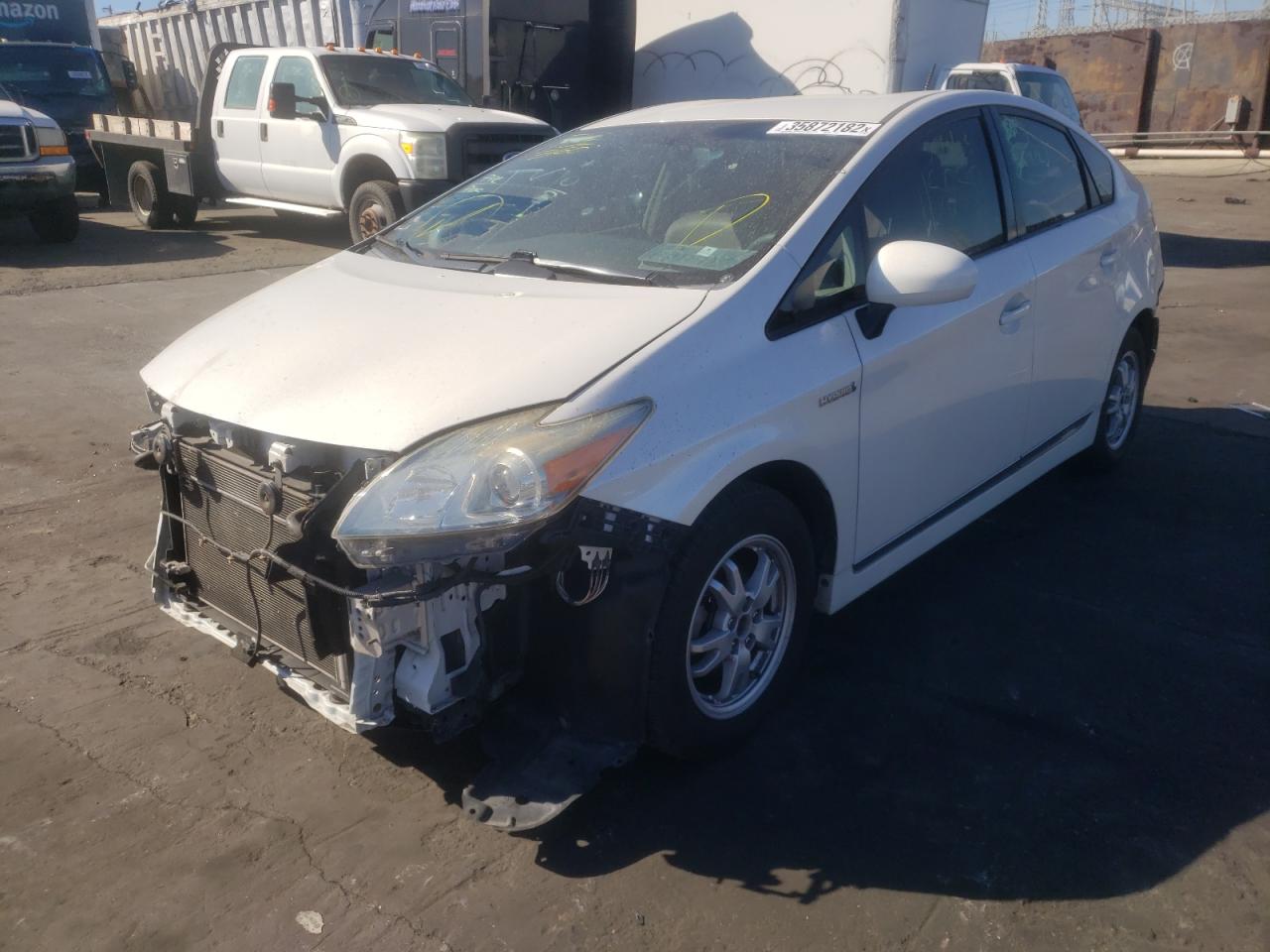 Photo 2 from auction – 2011 TOYOTA PRIUS with VIN JTDKN3DU8B0299474