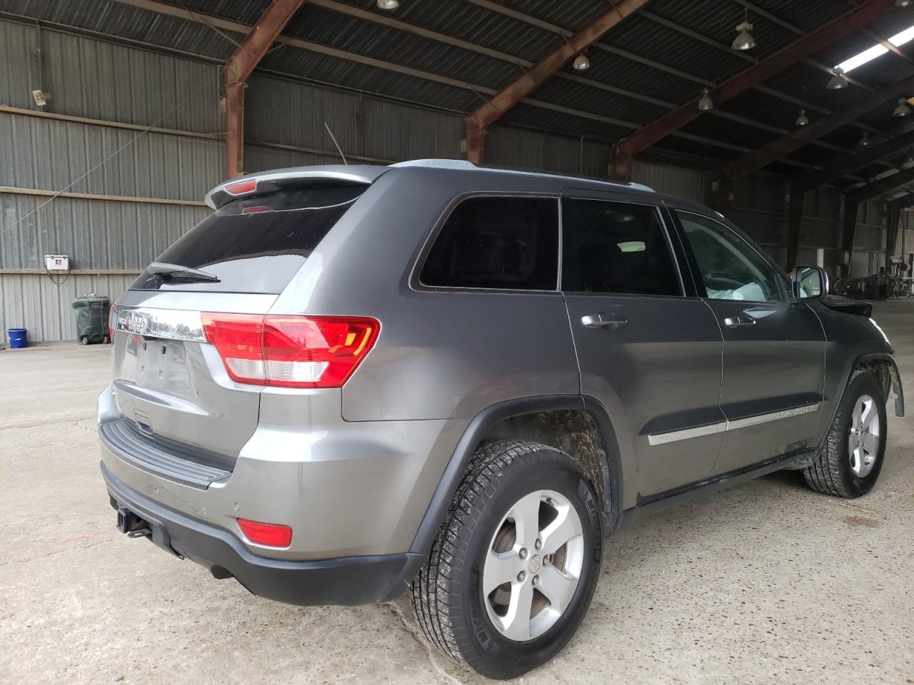 Photo 4 from auction – 2011 JEEP GRAND CHER with VIN 1J4RS4GG7BC716322