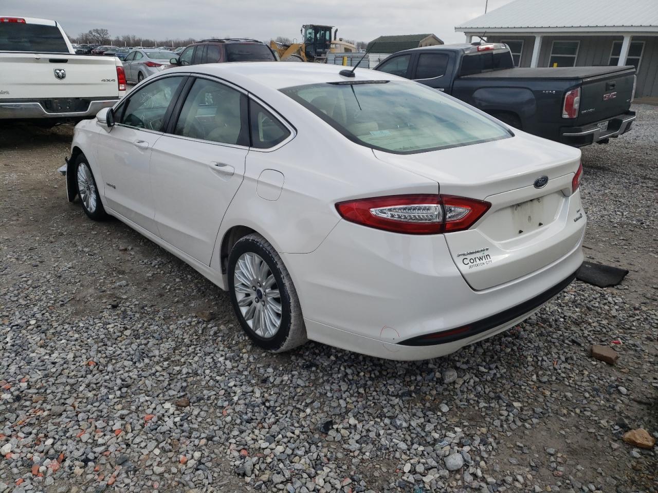 Photo 3 from auction – 2013 FORD FUSION SE with VIN 3FA6P0LU9DR361100