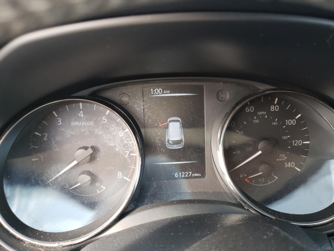 Photo 8 from auction – 2017 NISSAN ROGUE S with VIN KNMAT2MT9HP586745