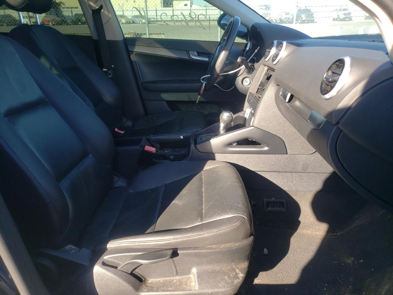 Photo 5 from auction – 2011 AUDI A3 PREMIUM with VIN WAUBEAFM7BA021562