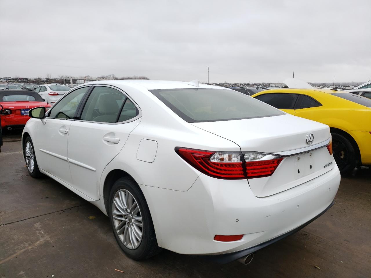 Photo 3 from auction – 2015 LEXUS ES 350 with VIN JTHBK1GG0F2183732