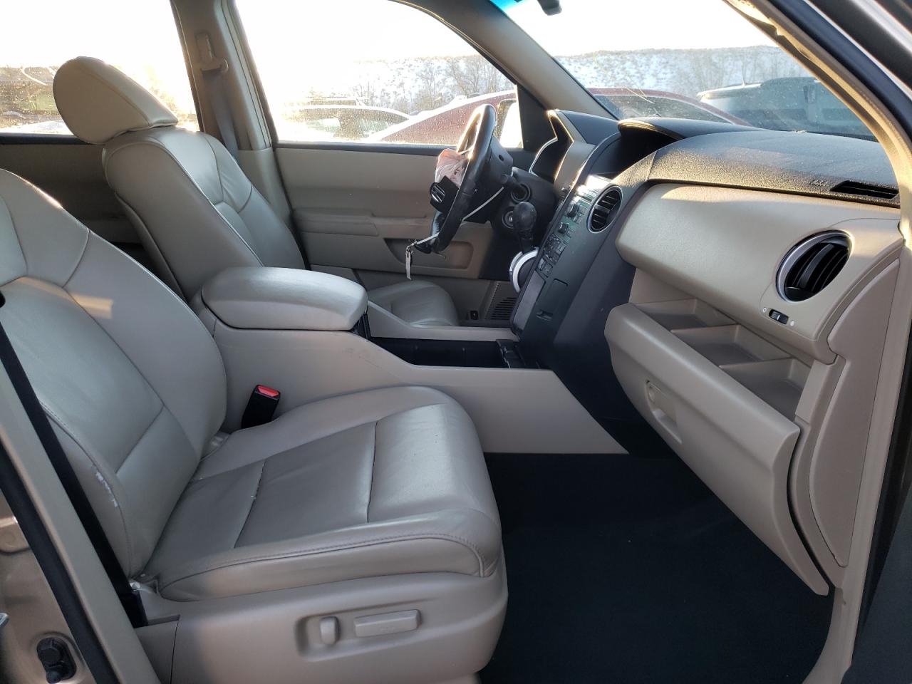 Photo 5 from auction – 2009 HONDA PILOT EXL with VIN 5FNYF48529B008043