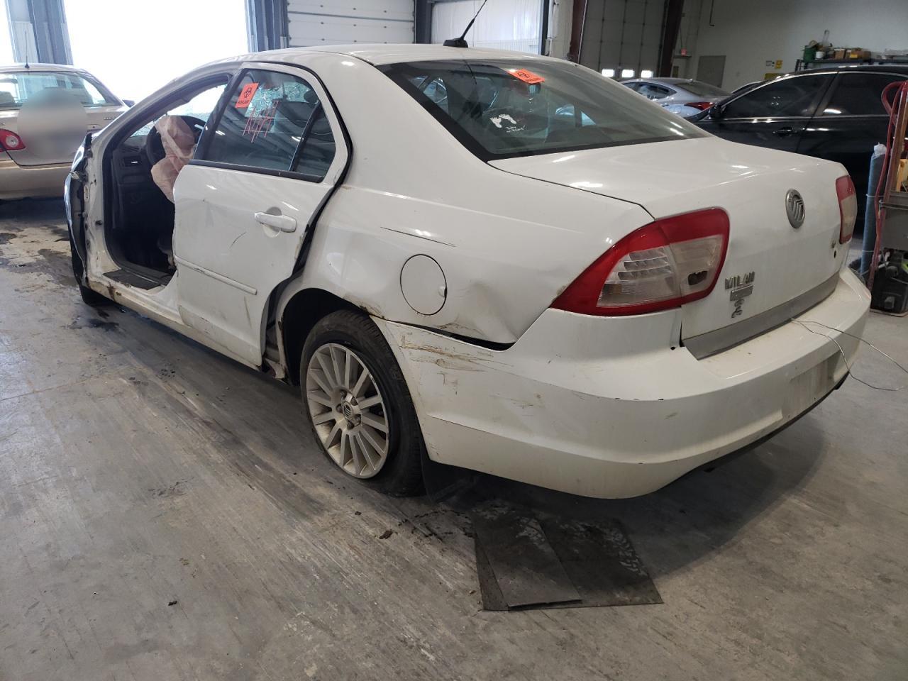 Photo 3 from auction – 2007 MERCURY MILAN PREM with VIN 3MEHM08107R600160