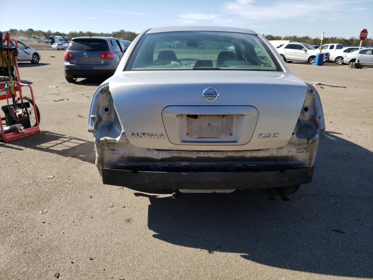 Photo 9 from auction – 2005 NISSAN ALTIMA S with VIN 1N4AL11D95C226228