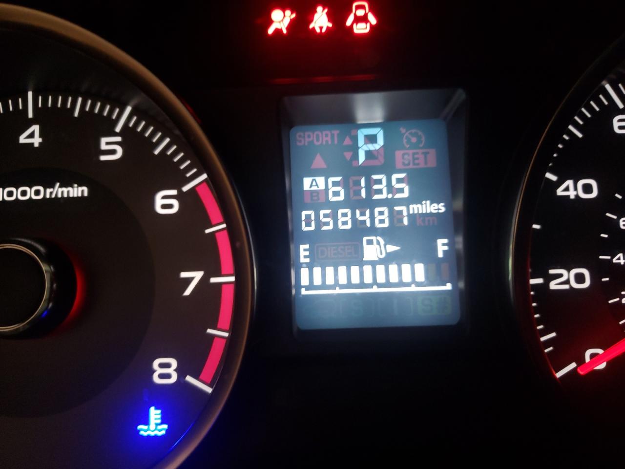 Photo 8 from auction – 2015 SUBARU FORESTER 2 with VIN JF2SJAKC7FH506942