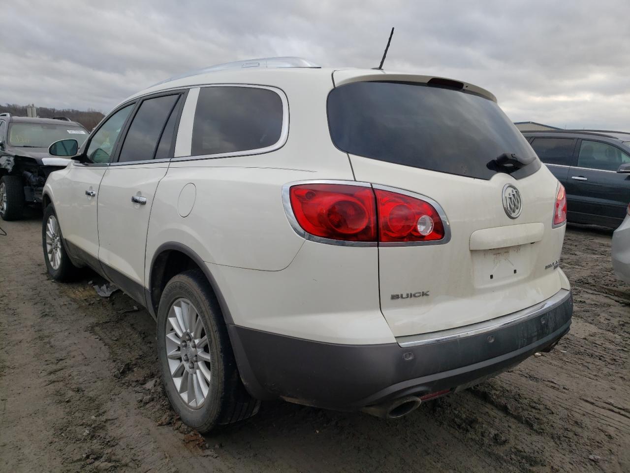 Photo 3 from auction – 2011 BUICK ENCLAVE CX with VIN 5GAKRBED6BJ389974