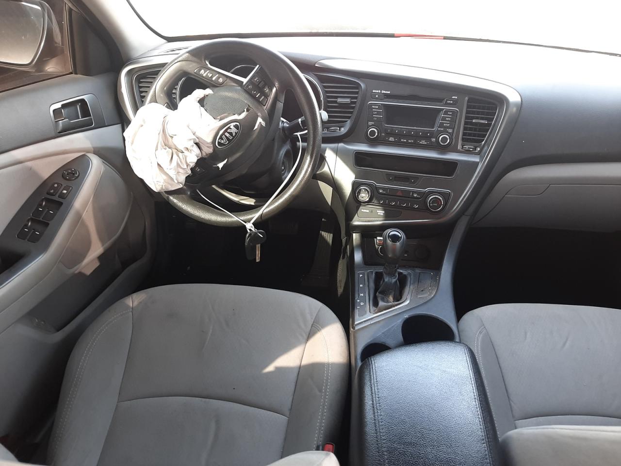 Photo 9 from auction – 2013 KIA OPTIMA LX with VIN KNAGM4A72D5351598