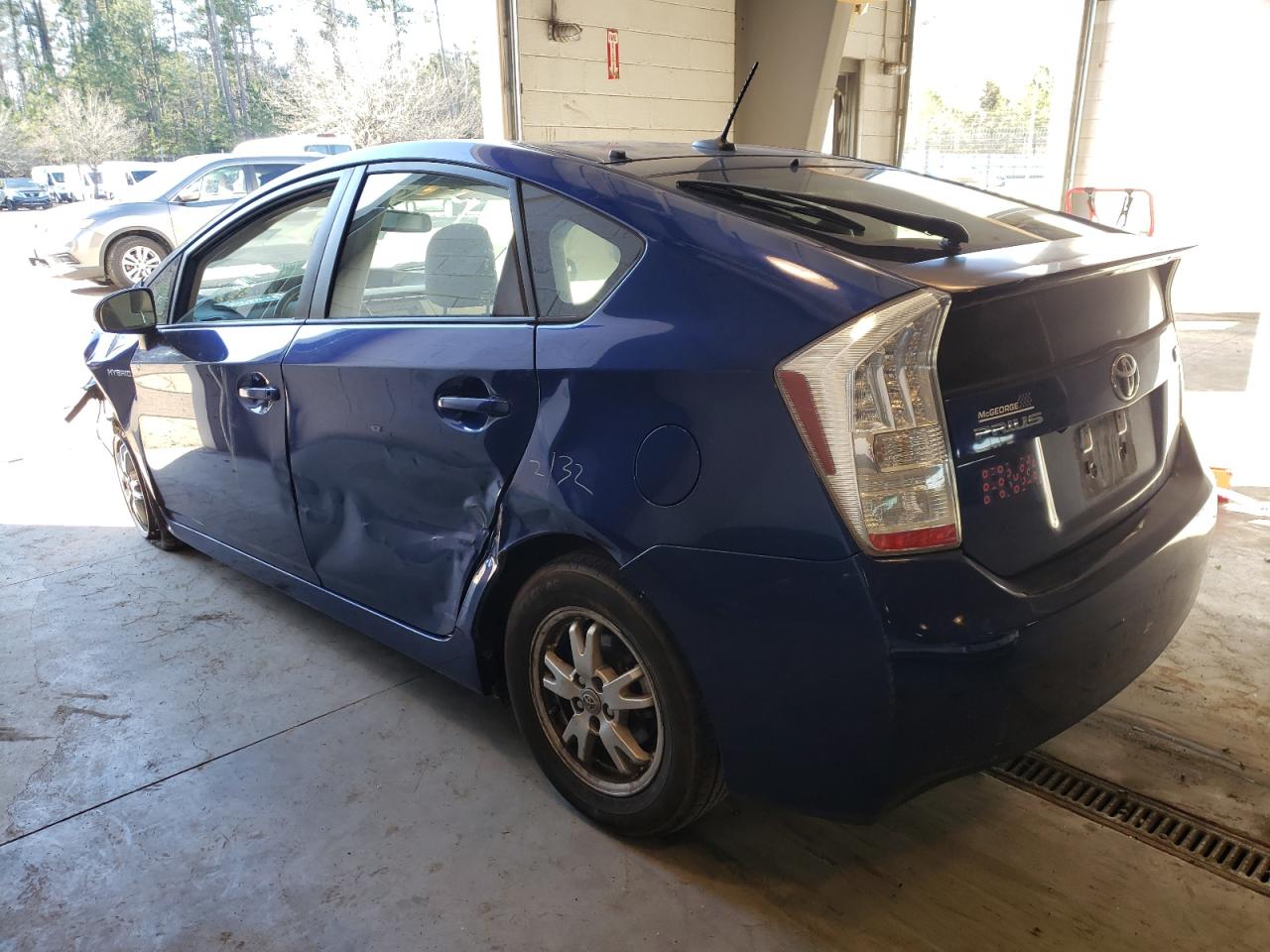 Photo 3 from auction – 2011 TOYOTA PRIUS with VIN JTDKN3DU1B5326775