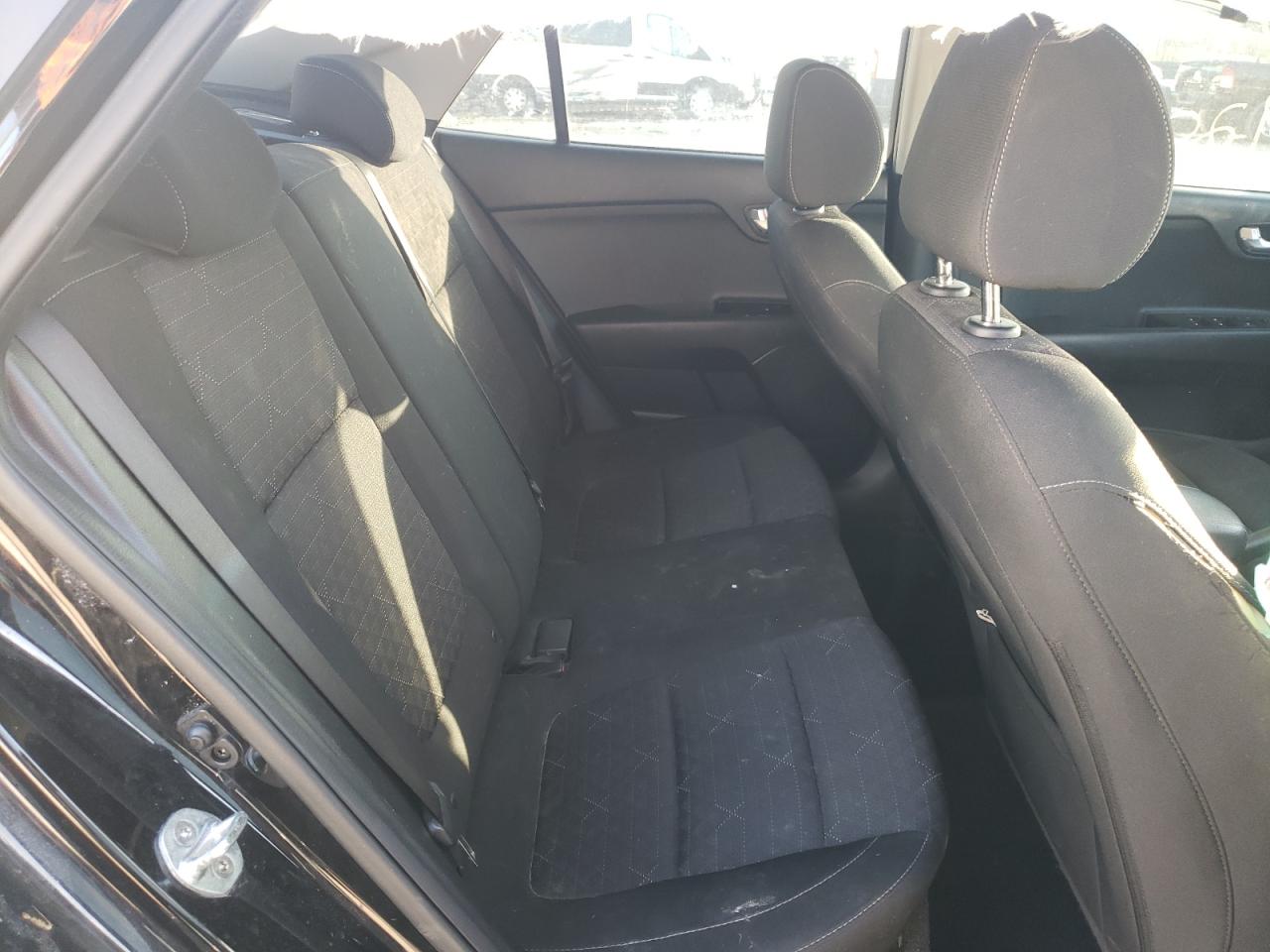 Photo 6 from auction – 2019 KIA RIO S with VIN 3KPA24AB4KE227708