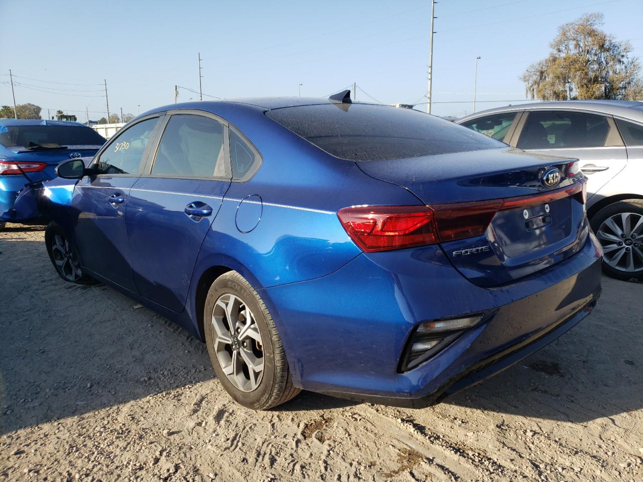 Photo 3 from auction – 2021 KIA FORTE FE with VIN 3KPF24ADXME299958
