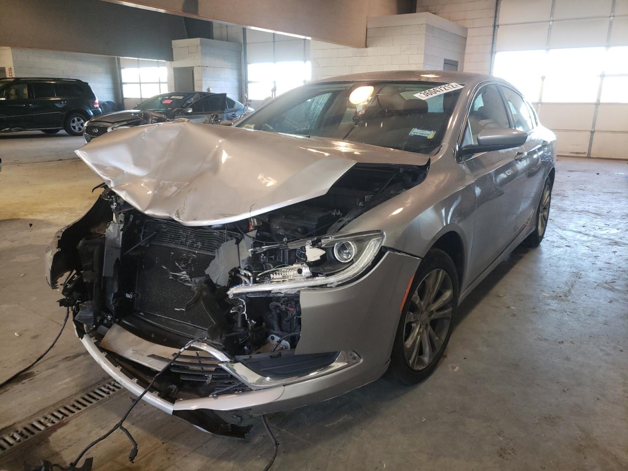 Photo 2 from auction – 2016 CHRYSLER 200 LIMITE with VIN 1C3CCCAB8GN159355