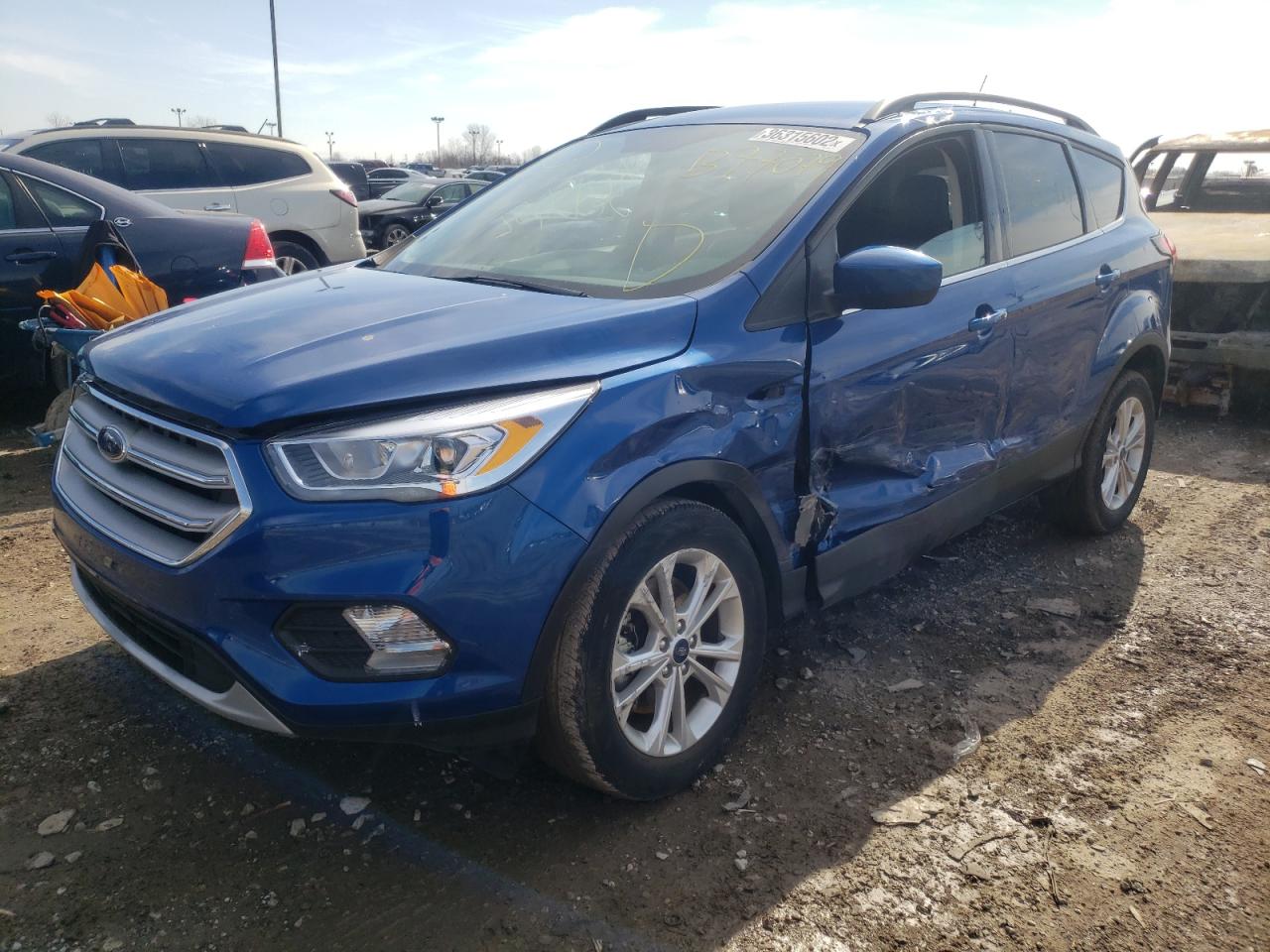 Photo 2 from auction – 2019 FORD ESCAPE SEL with VIN 1FMCU9HD5KUB77079