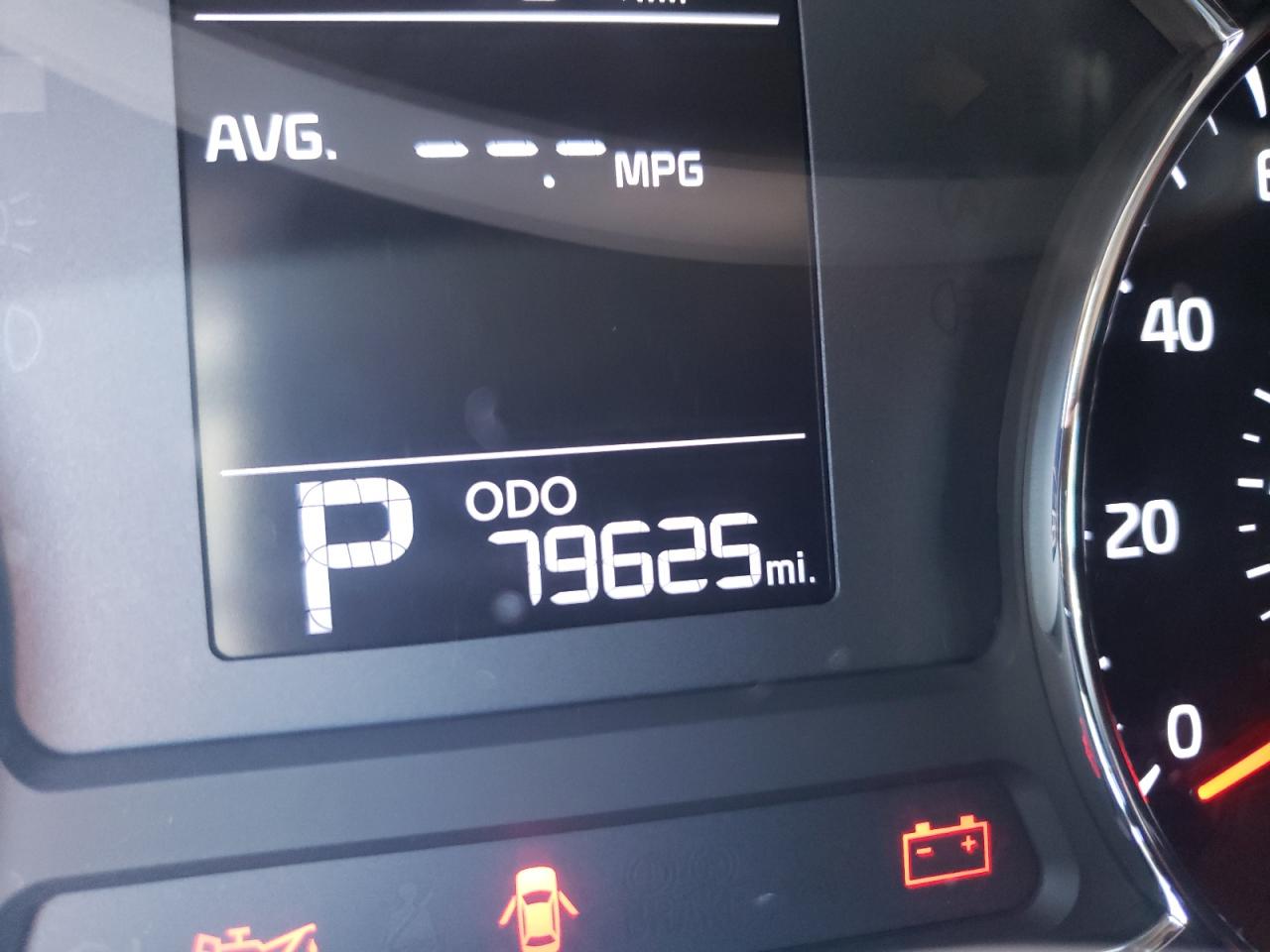 Photo 8 from auction – 2016 KIA FORTE LX with VIN KNAFK4A65G5615698