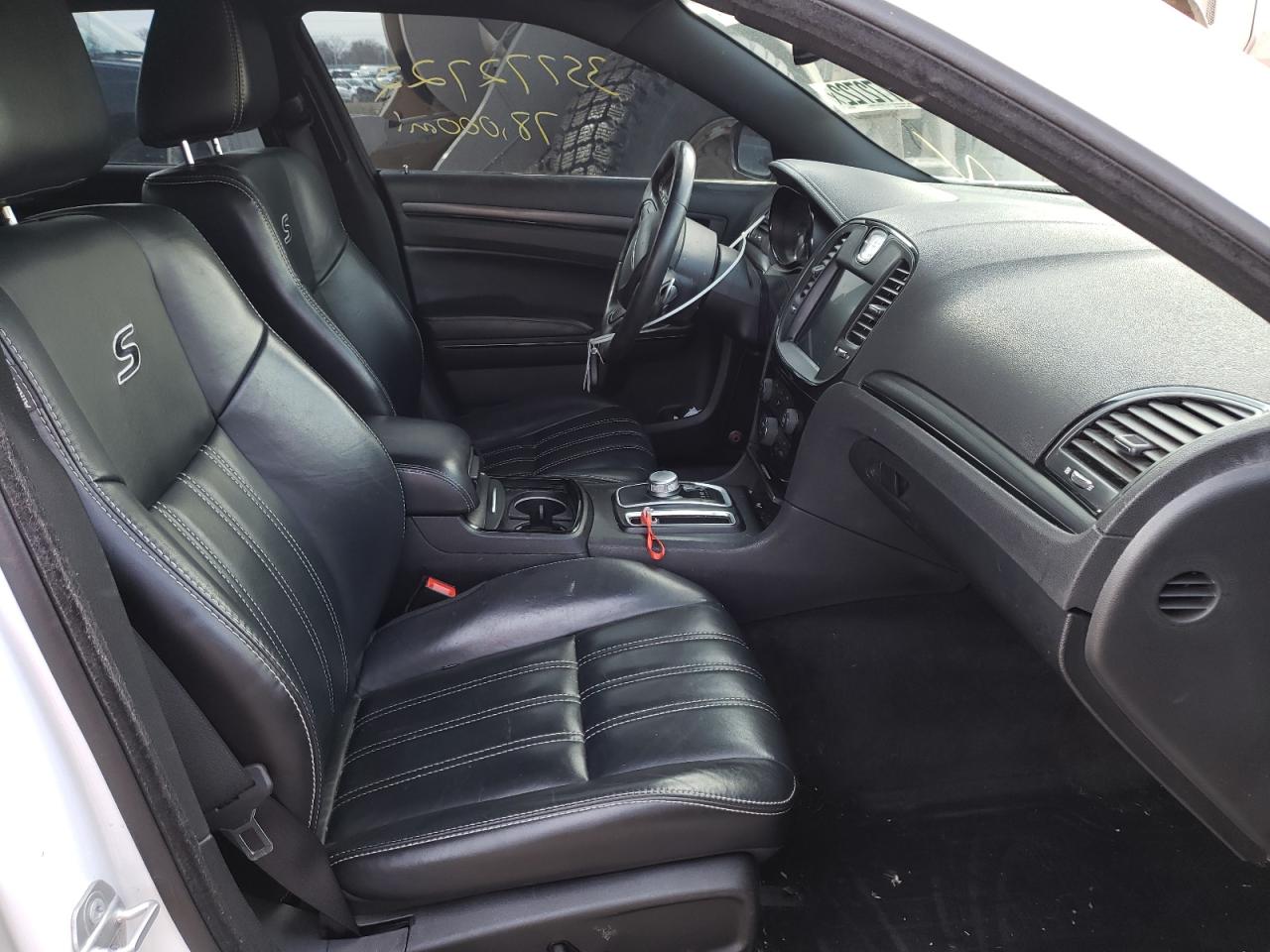 Photo 5 from auction – 2016 CHRYSLER 300 S with VIN 2C3CCAGG8GH157315