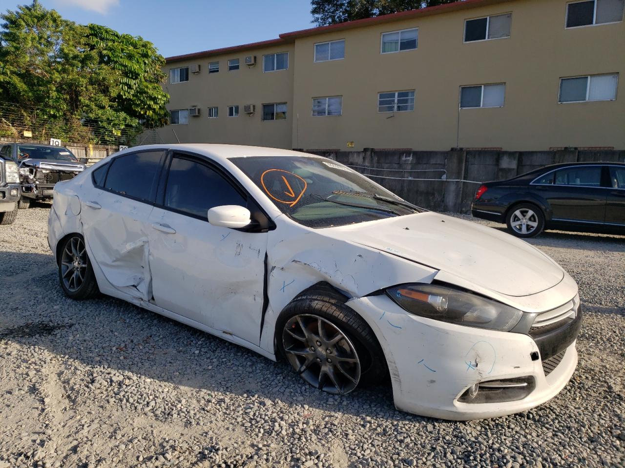 DODGE DART SXT 2013 with VIN 1C3CDFBH1DD257291 - Photo from auction