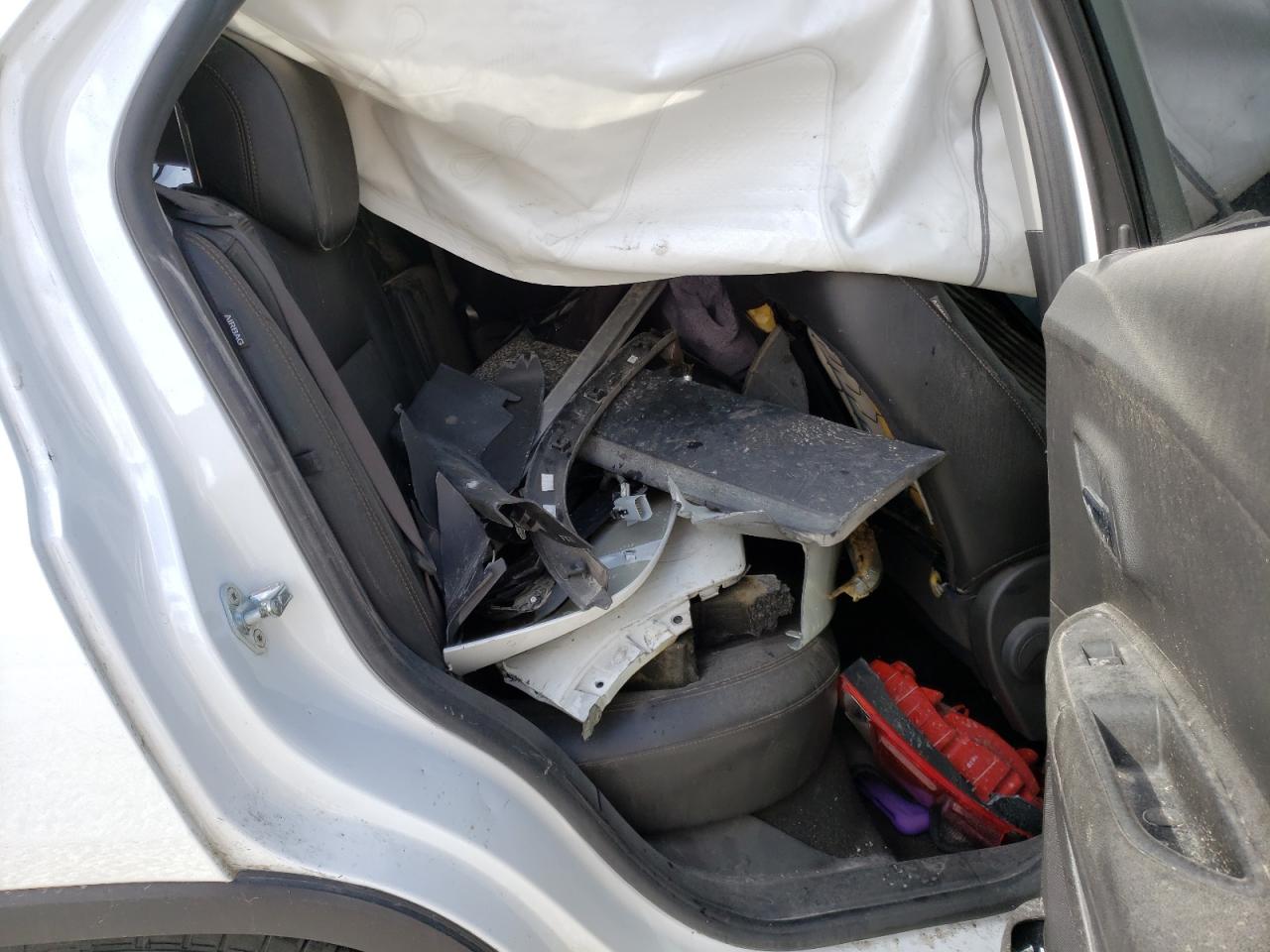 Photo 6 from auction – 2019 CHEVROLET TRAX 1LT with VIN KL7CJLSBXKB810038