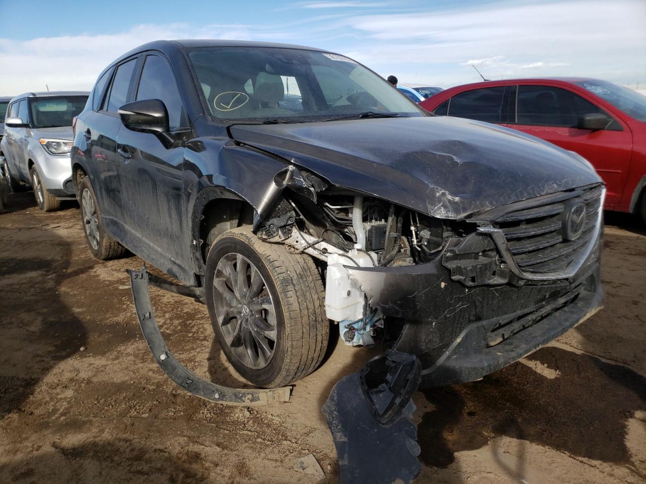 MAZDA CX-5 GT 2016 with VIN JM3KE4DY6G0858916 - Photo from auction