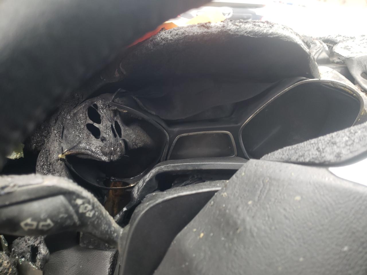 Photo 8 from auction – 2014 FORD ESCAPE SE with VIN 1FMCU0GX5EUB95772