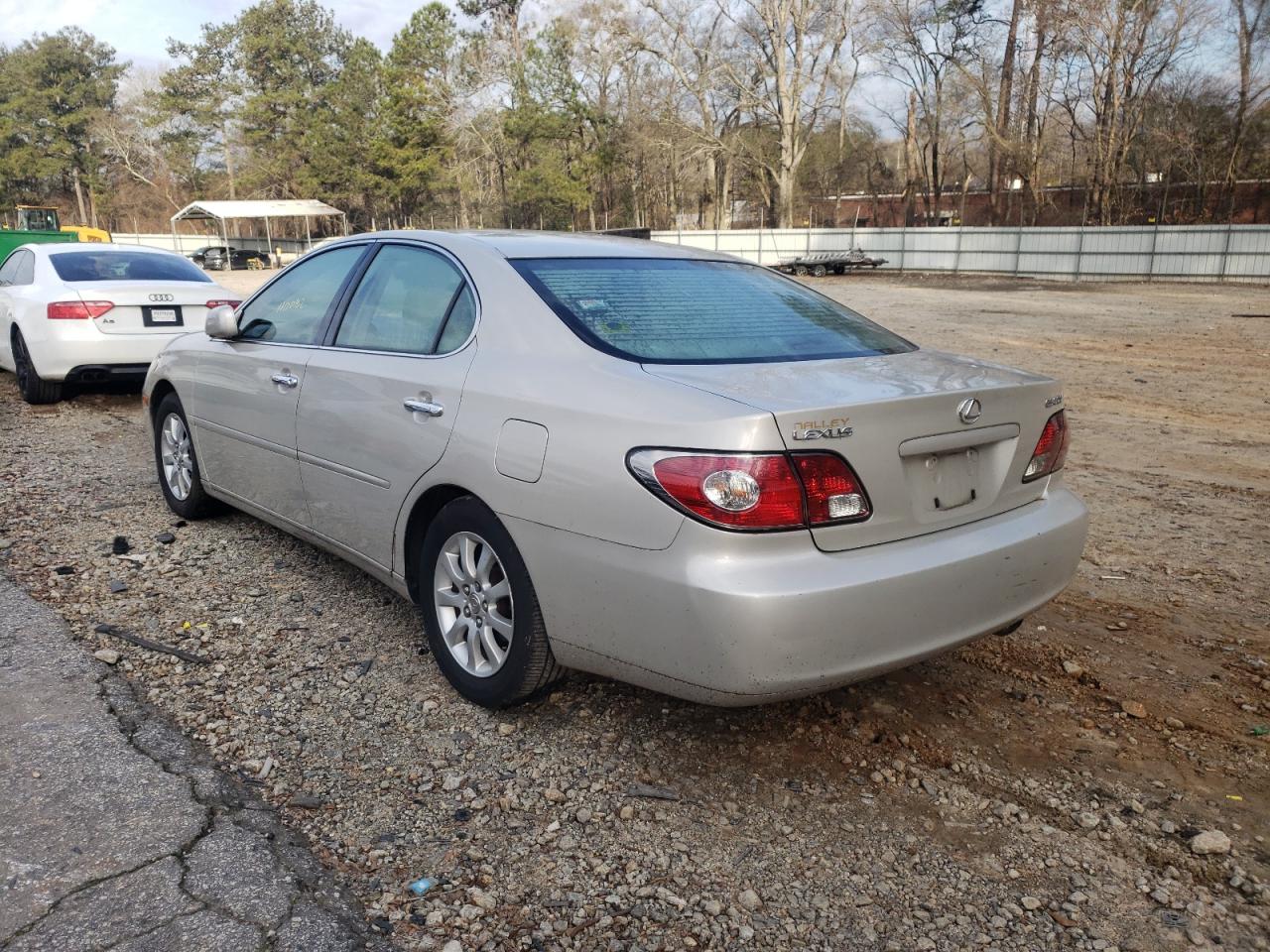 Photo 3 from auction – 2002 LEXUS ES 300 with VIN JTHBF30GX20019355