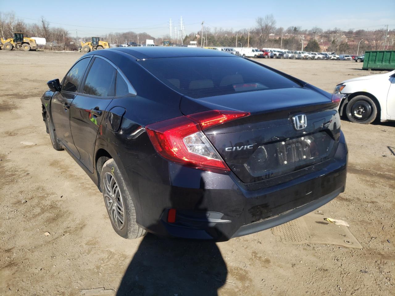 Photo 3 from auction – 2016 HONDA CIVIC LX with VIN 19XFC2F59GE240682