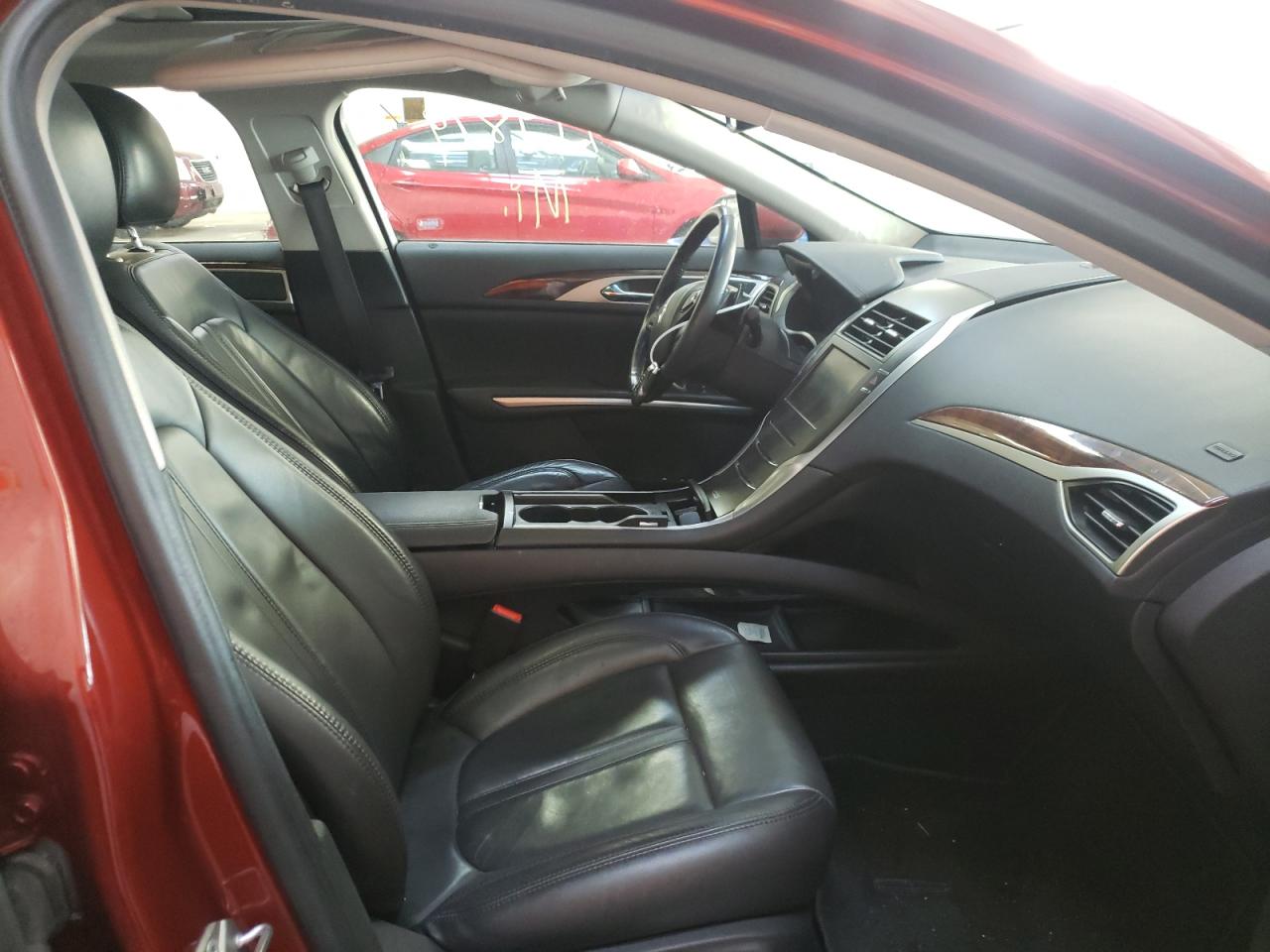 Photo 5 from auction – 2014 LINCOLN MKZ with VIN 3LN6L2J98ER833591