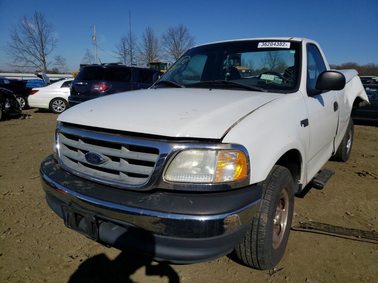 Photo 2 from auction – 2001 FORD F150 with VIN 2FTZF17271CB04613