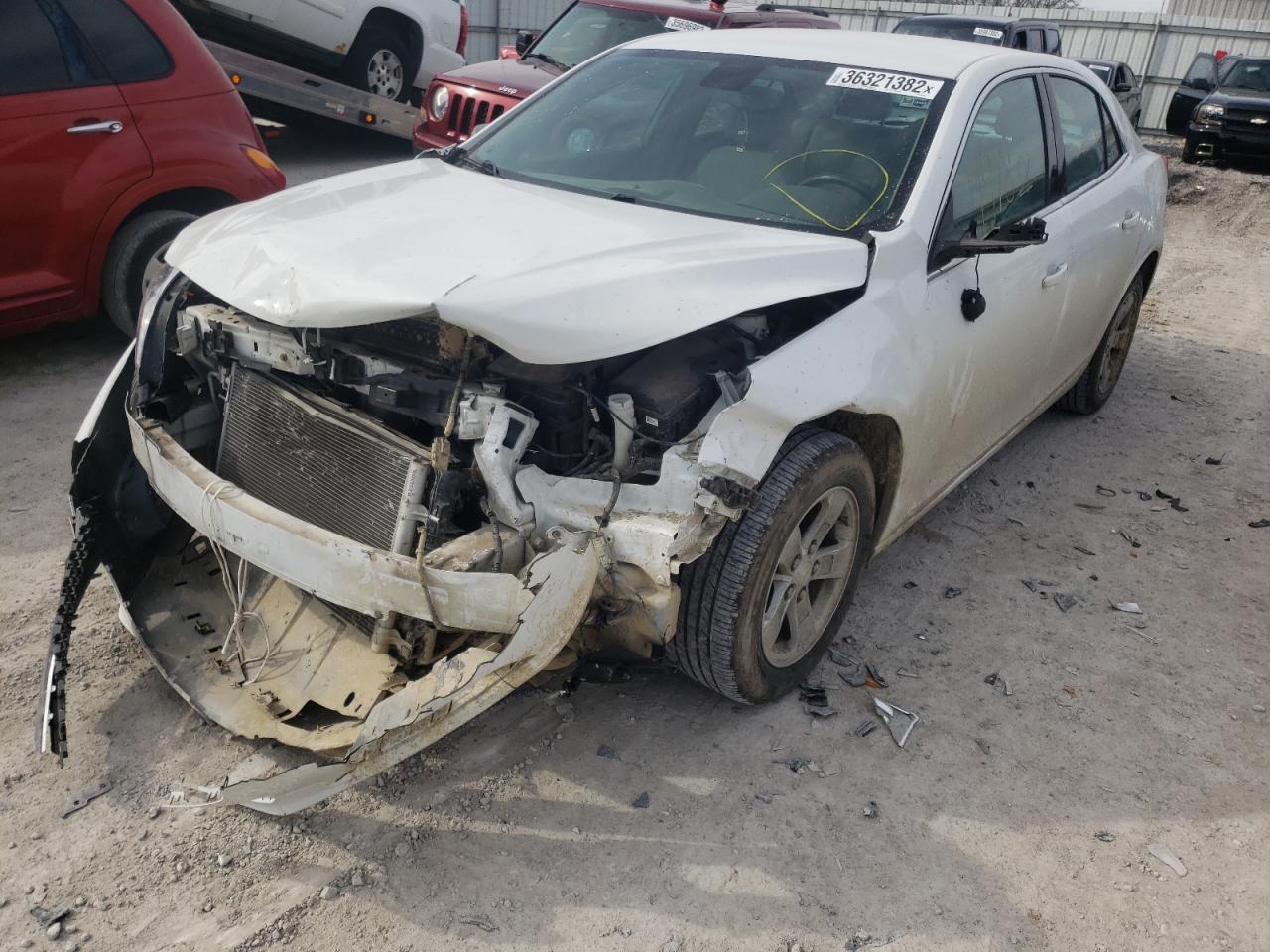 Photo 2 from auction – 2015 CHEVROLET MALIBU LS with VIN 1G11B5SLXFF163790