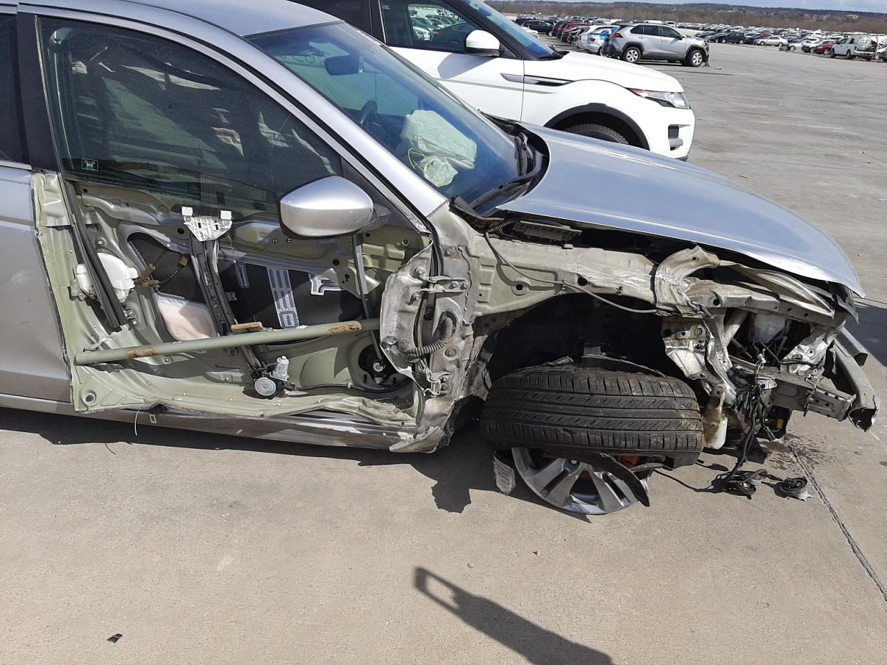Photo 9 from auction – 2012 HONDA ACCORD LXP with VIN 1HGCP2F44CA201785