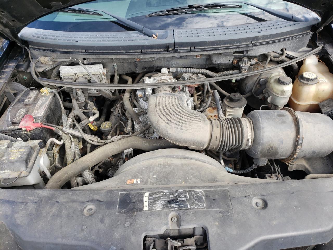 Photo 7 from auction – 2005 FORD F150 with VIN 1FTRF02W45KE28091
